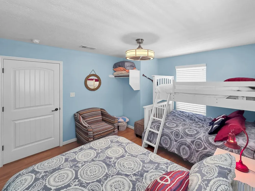 930 Eastview Crystal Beach, TX 77650