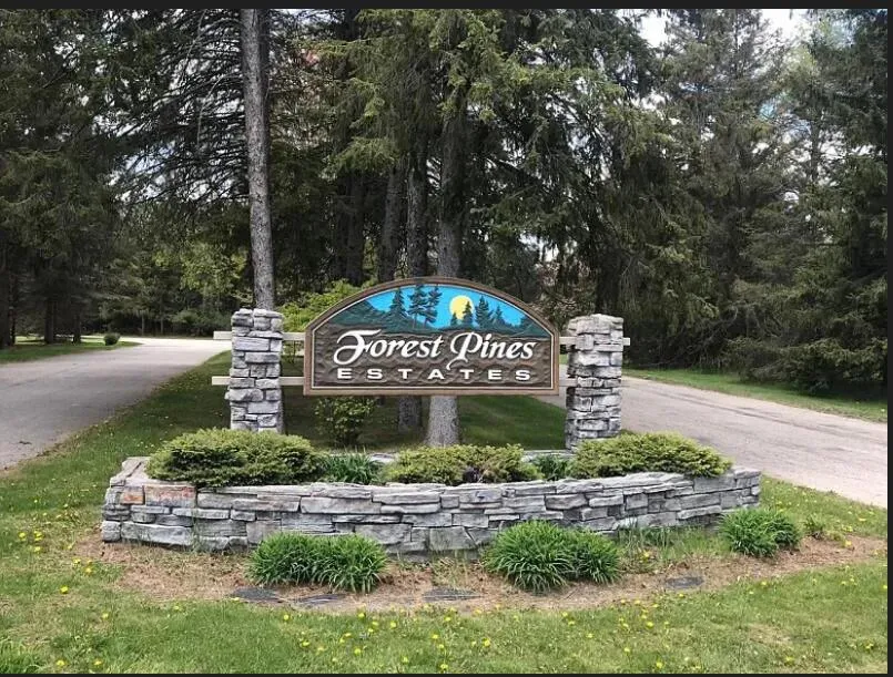 9101 Forest Pines Drive Mecosta, MI 49332