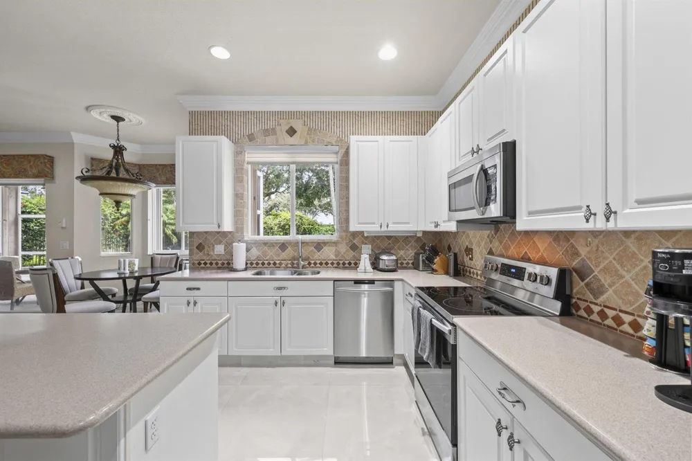 4461 Mariners Cove Drive Wellington, FL 33449