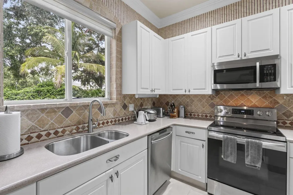 4461 Mariners Cove Drive Wellington, FL 33449