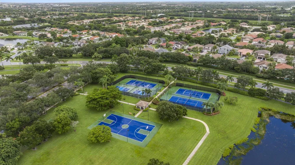 4461 Mariners Cove Drive Wellington, FL 33449