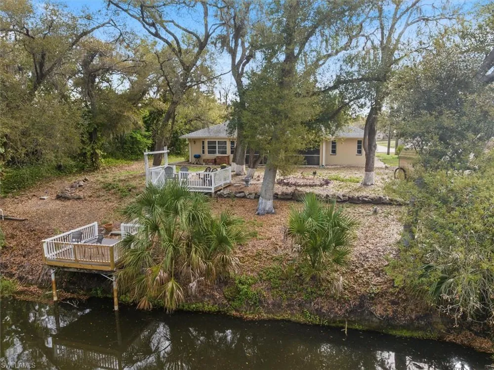 297 Flamingo Boulevard Port Charlotte, FL 33954