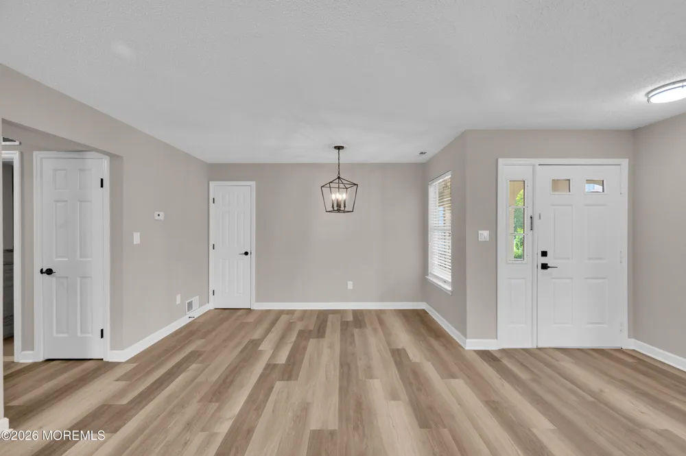 83 Tulip Lane Freehold, NJ 07728