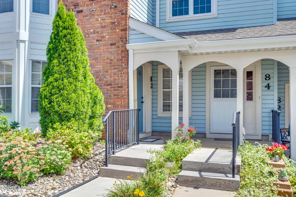 83 Tulip Lane Freehold, NJ 07728