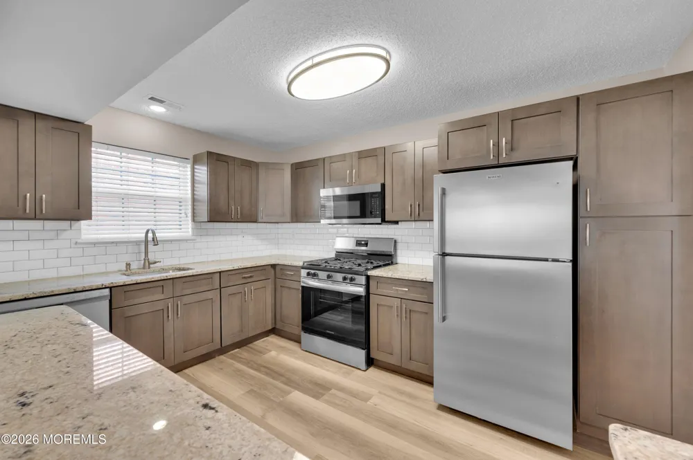 83 Tulip Lane Freehold, NJ 07728