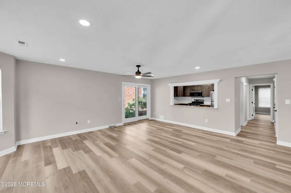 83 Tulip Lane Freehold, NJ 07728