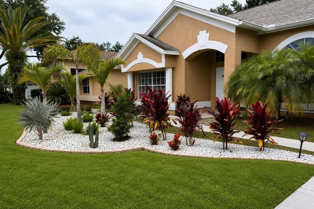 3992 JENITA DR Palm Harbor, FL 34685