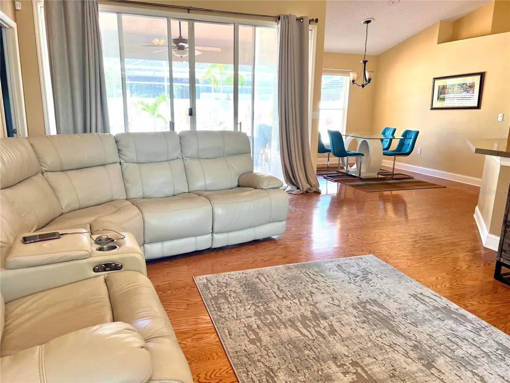 3992 JENITA DR Palm Harbor, FL 34685