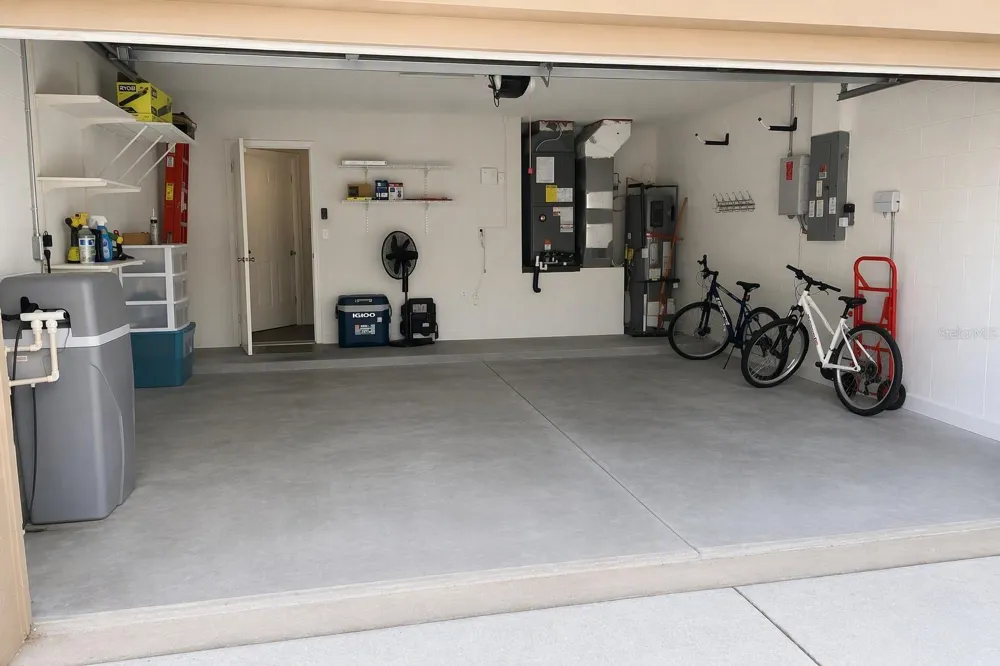 3992 JENITA DR Palm Harbor, FL 34685