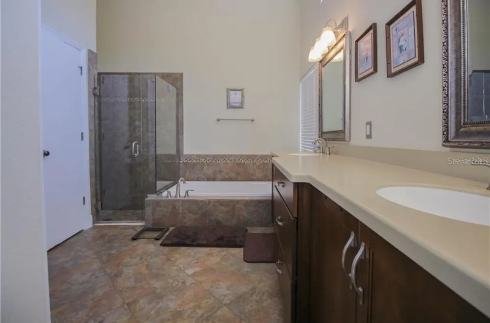 3992 JENITA DR Palm Harbor, FL 34685