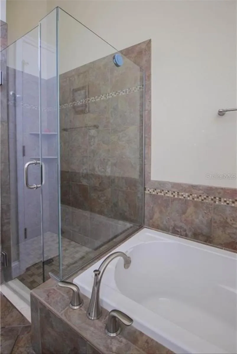 3992 JENITA DR Palm Harbor, FL 34685