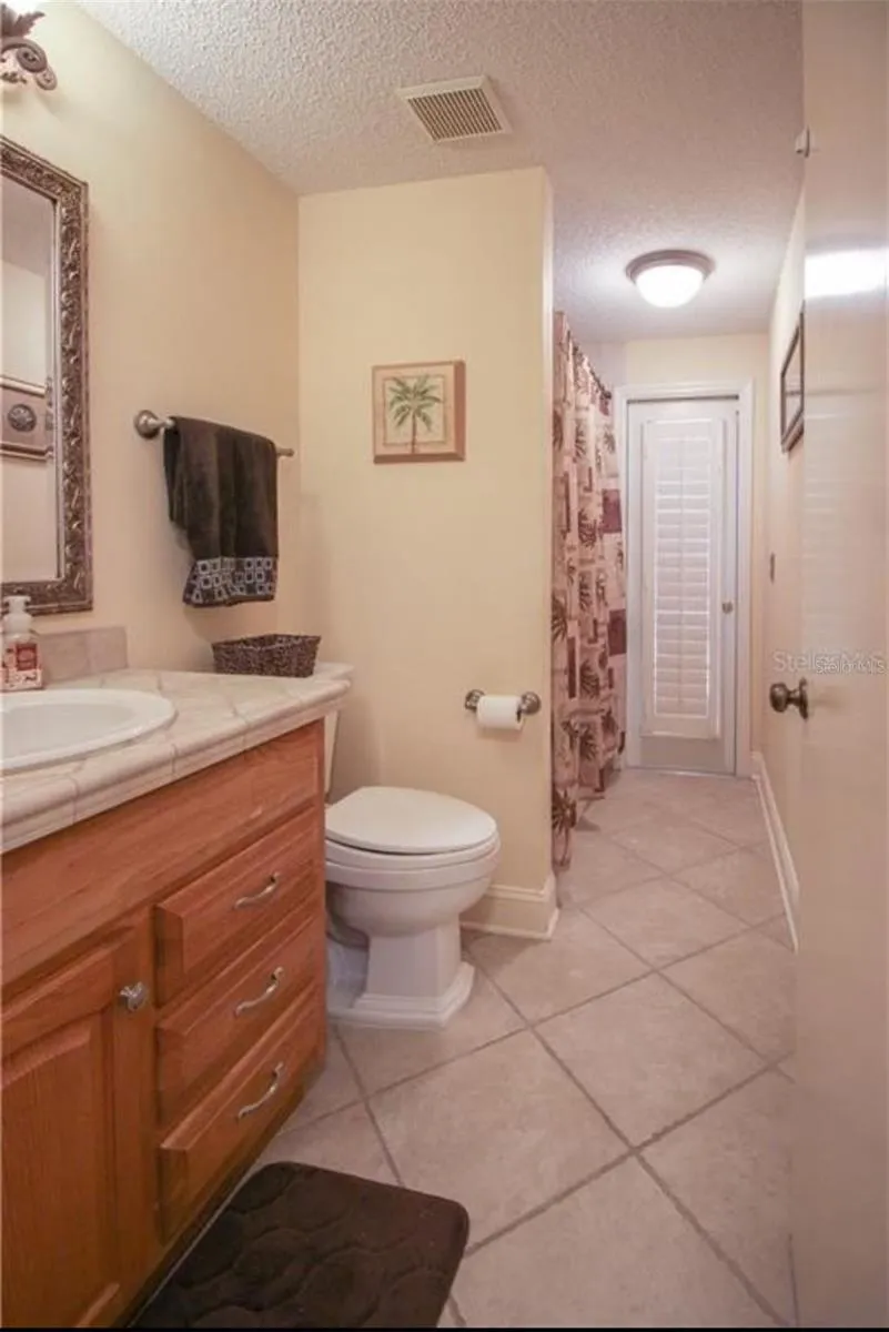 3992 JENITA DR Palm Harbor, FL 34685