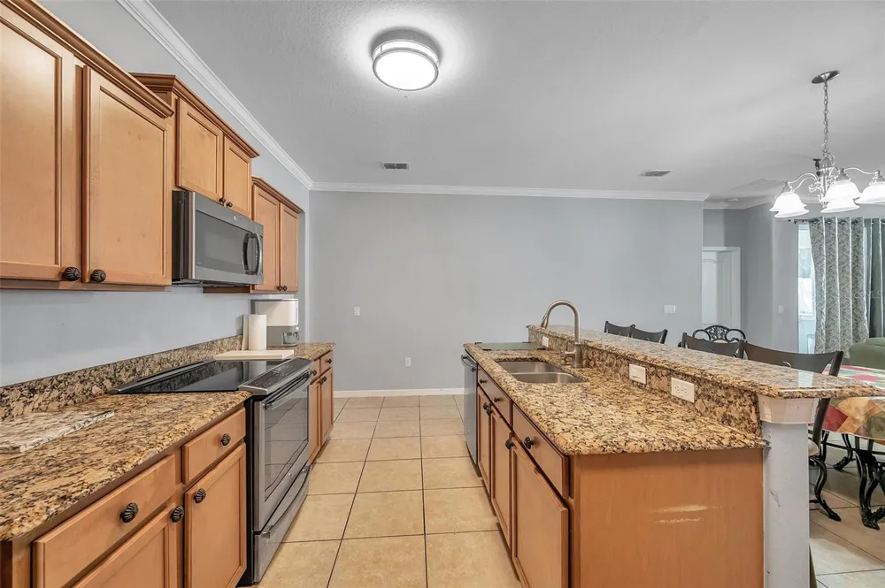 4476 CREEKSIDE DRIVE Mulberry, FL 33860
