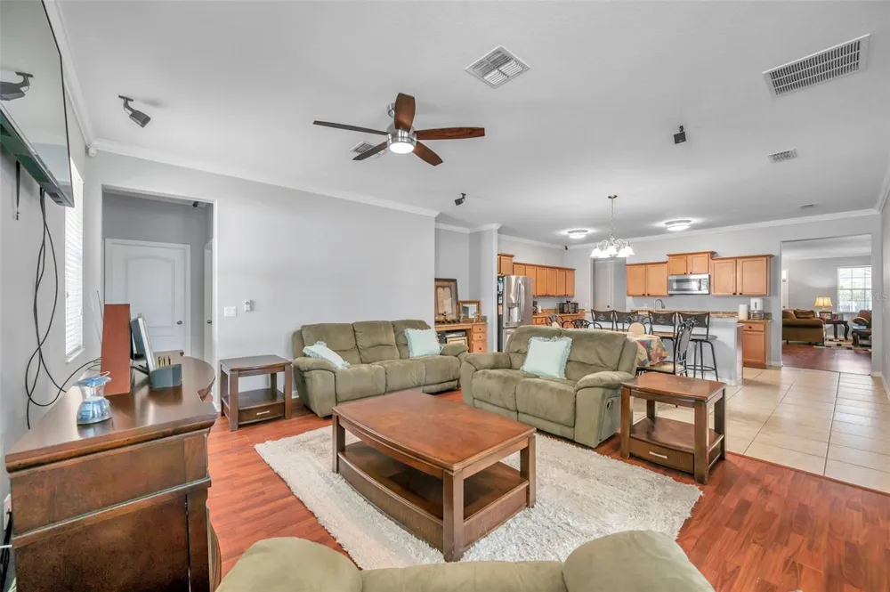 4476 CREEKSIDE DRIVE Mulberry, FL 33860