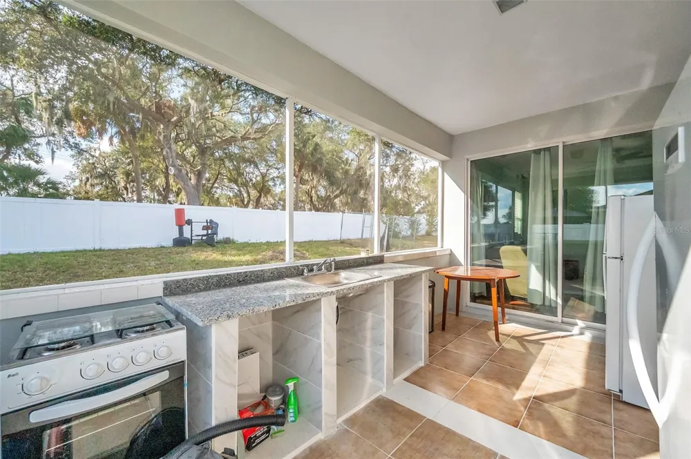 4476 CREEKSIDE DRIVE Mulberry, FL 33860