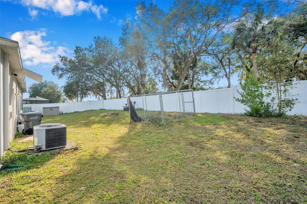 4476 CREEKSIDE DRIVE Mulberry, FL 33860