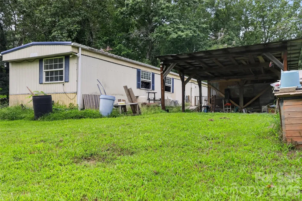 5146 Gross Road Hickory, NC 28602