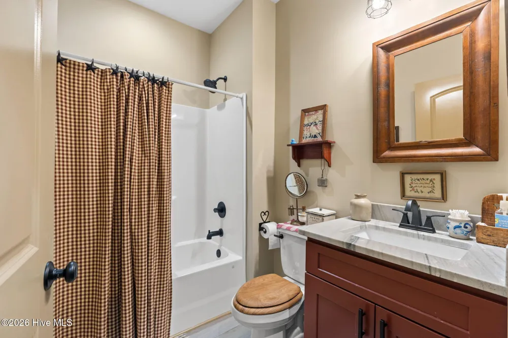 188 Boundary Loop Road NW Calabash, NC 28467