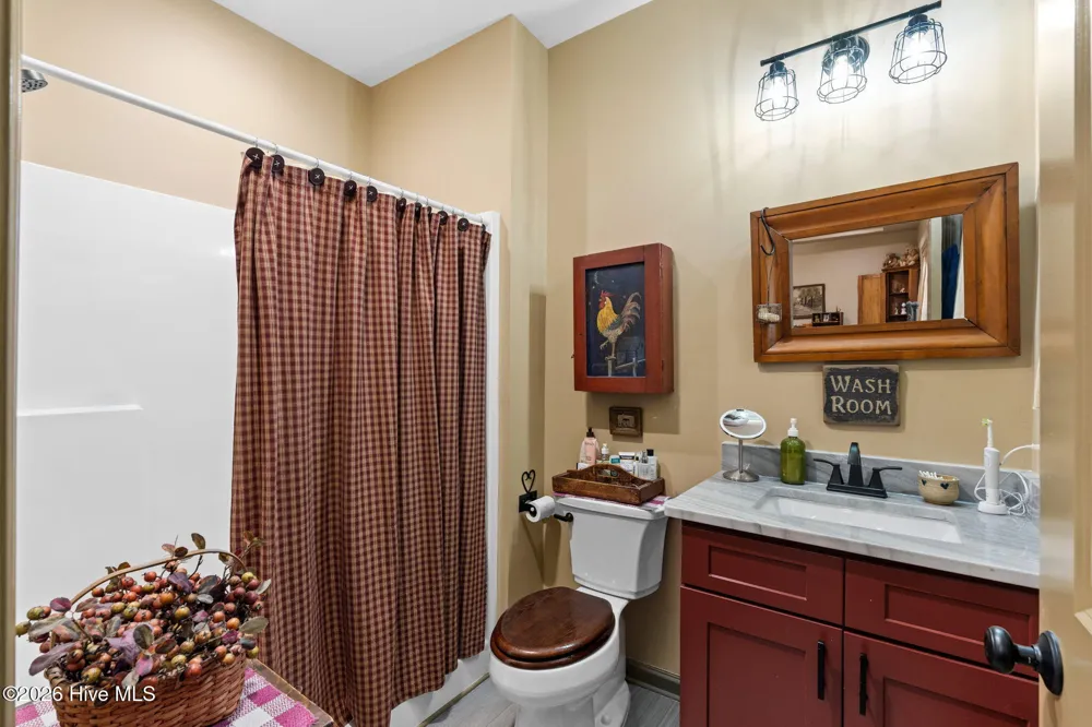 188 Boundary Loop Road NW Calabash, NC 28467