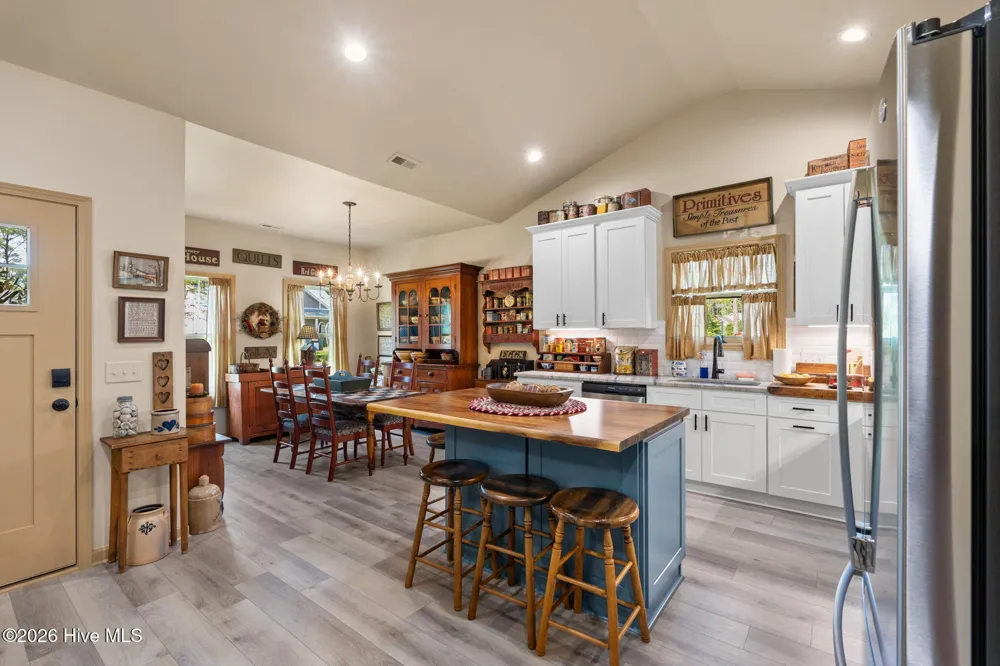 188 Boundary Loop Road NW Calabash, NC 28467