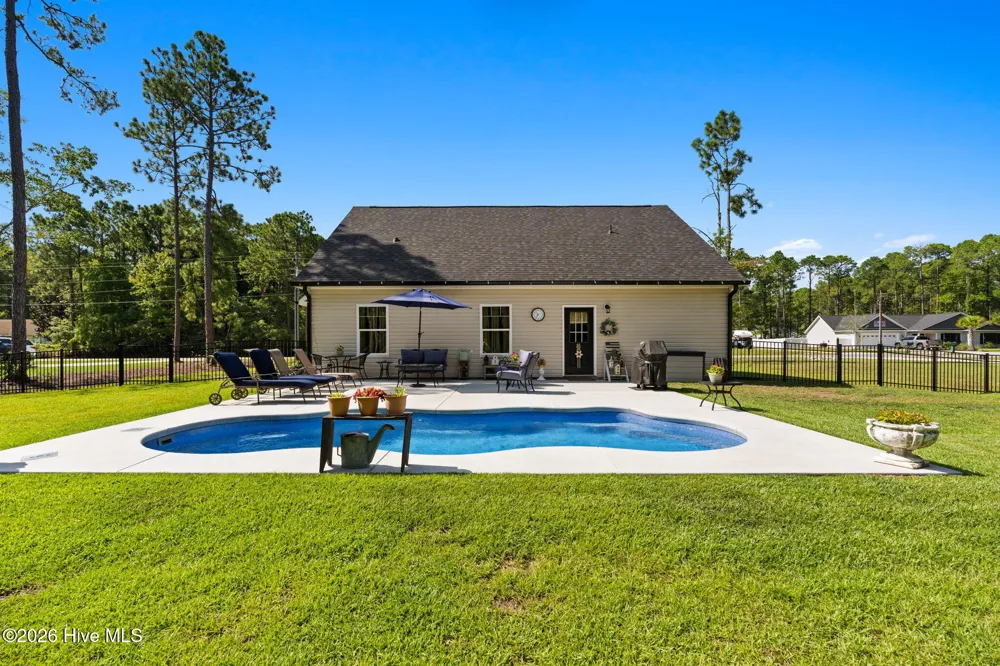 188 Boundary Loop Road NW Calabash, NC 28467