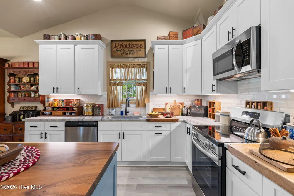 188 Boundary Loop Road NW Calabash, NC 28467