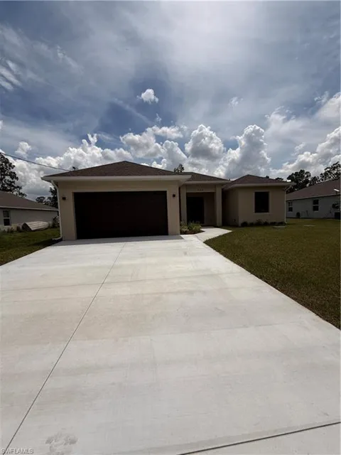 469 Woodman Drive