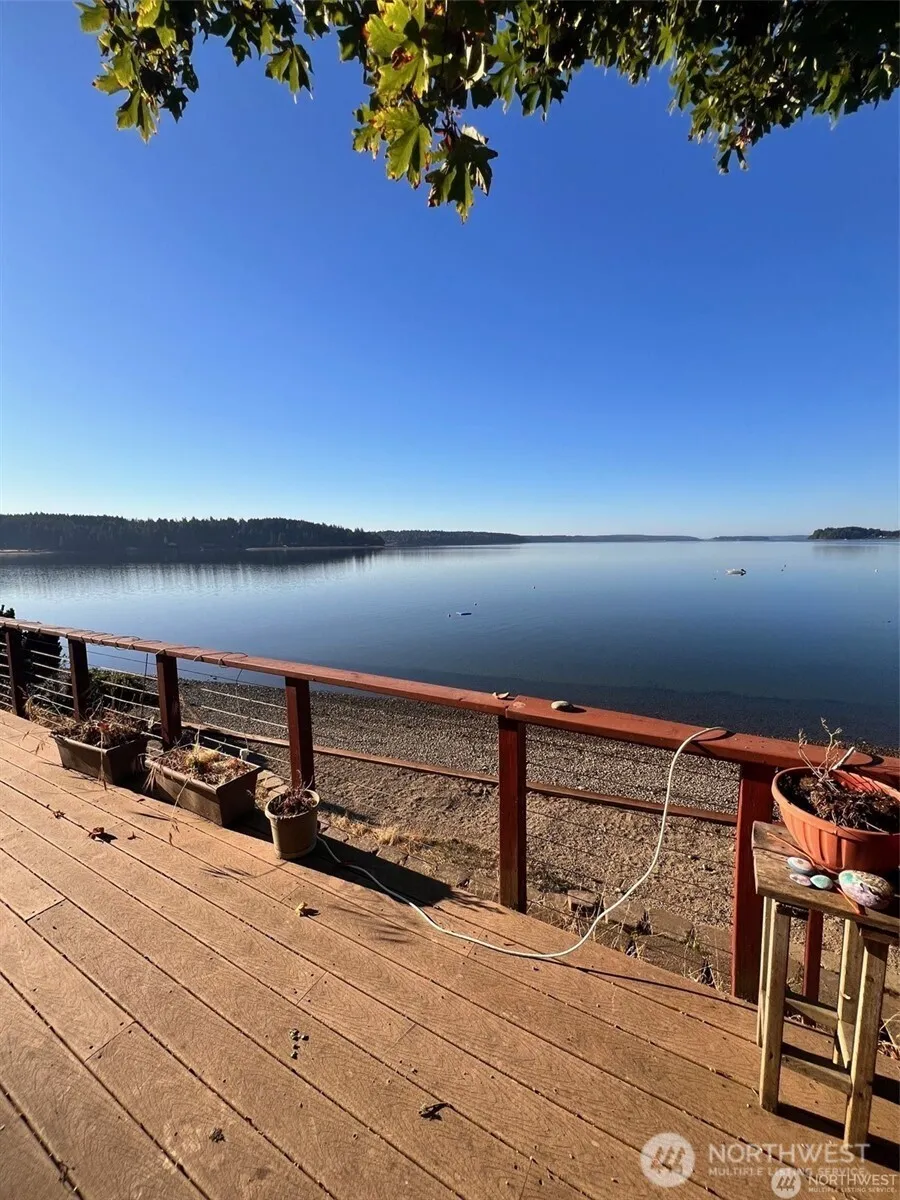 5590 E State Route 302 Belfair, WA 98528