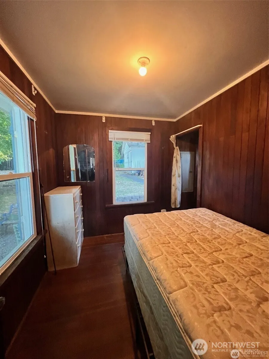 5590 E State Route 302 Belfair, WA 98528