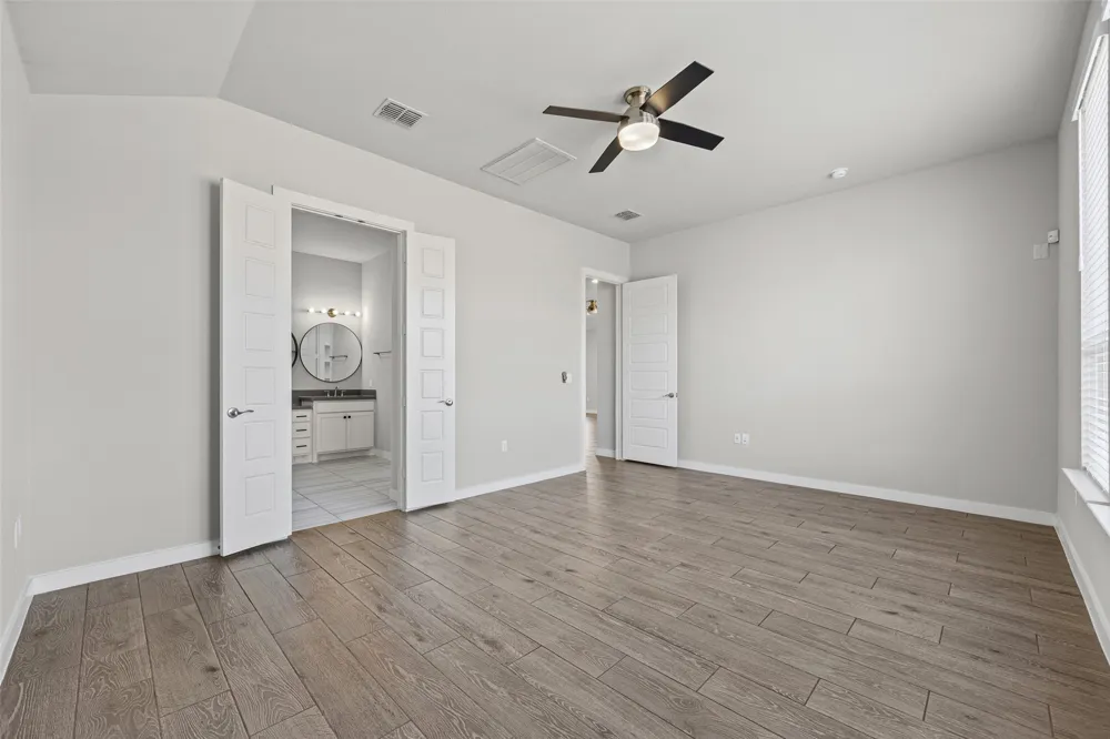 8317 Donnelley Drive Austin, TX 78744