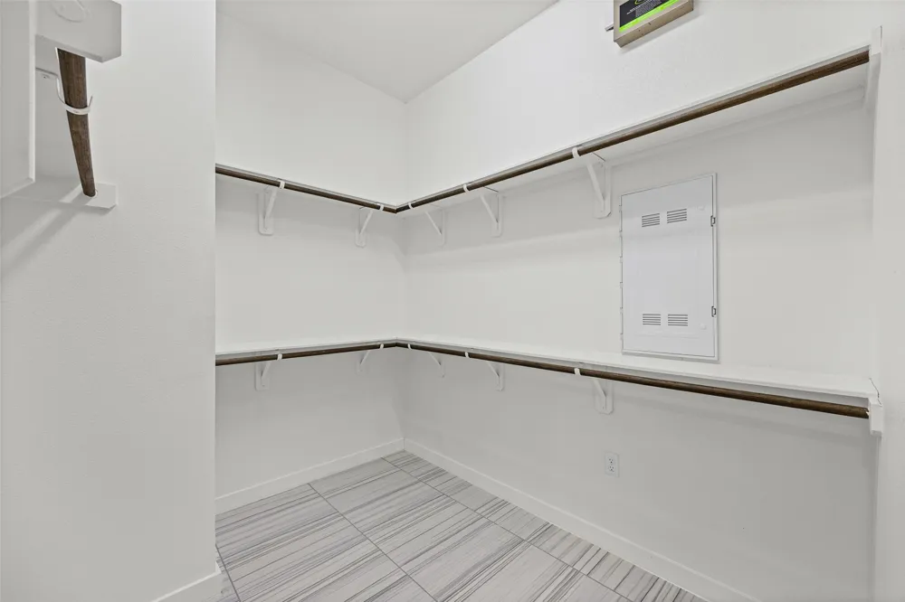 8317 Donnelley Drive Austin, TX 78744
