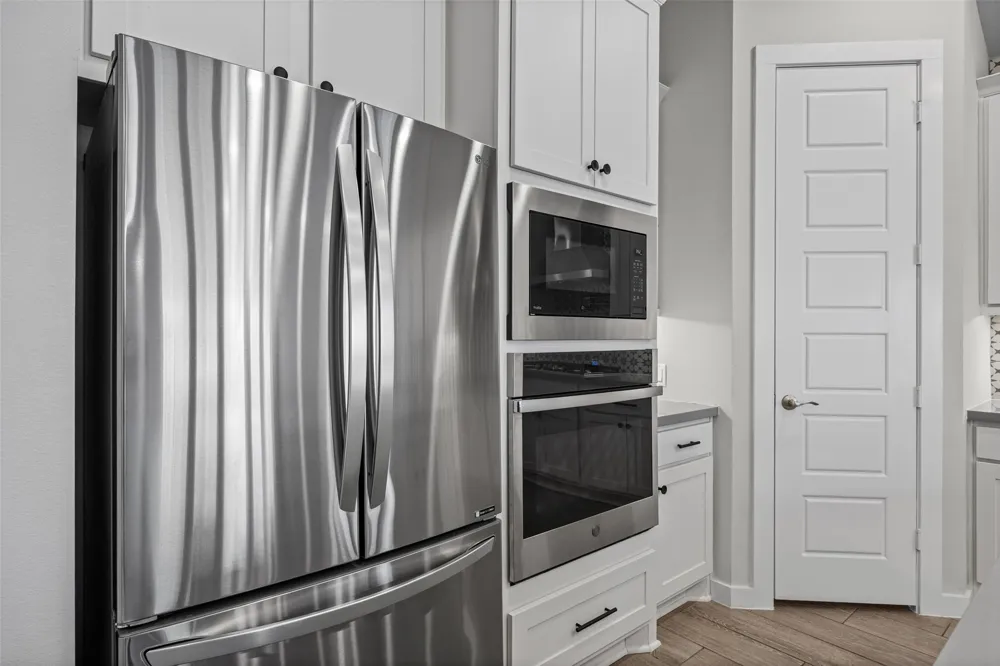 8317 Donnelley Drive Austin, TX 78744