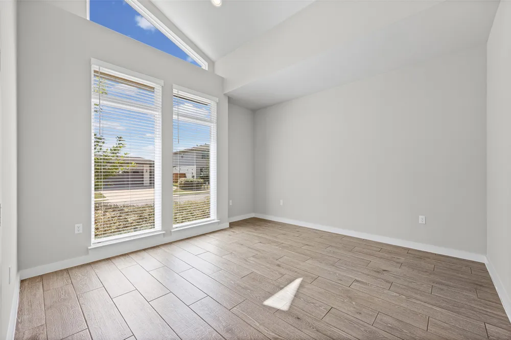 8317 Donnelley Drive Austin, TX 78744