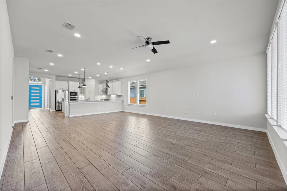 8317 Donnelley Drive Austin, TX 78744