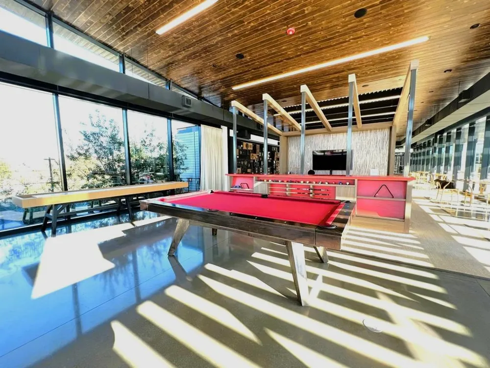 8317 Donnelley Drive Austin, TX 78744