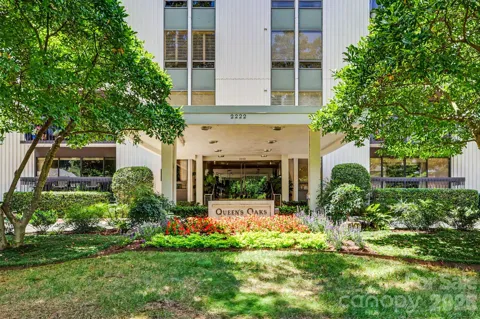 2222 Selwyn Avenue #603