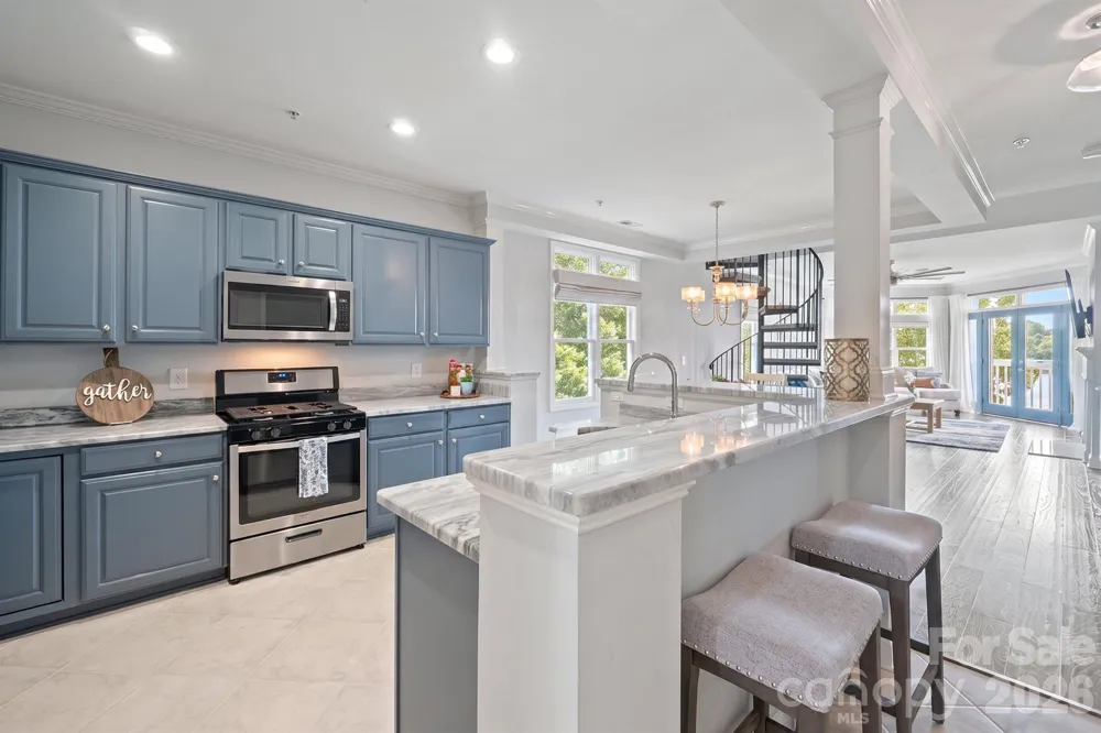 637 Williamson Road #309 Mooresville, NC 28117
