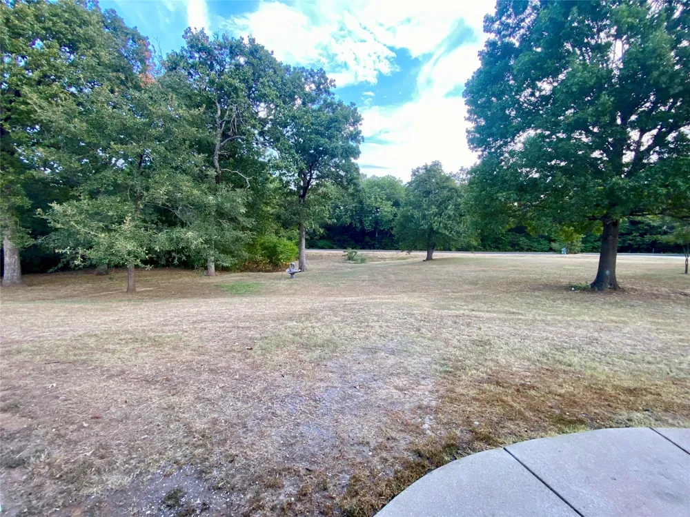 4855 Woodlawn Road Sherman, TX 75090