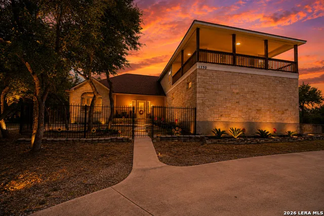 1270 HERITAGE HL Canyon Lake, TX 78133