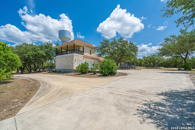 1270 HERITAGE HL Canyon Lake, TX 78133