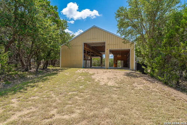 1270 HERITAGE HL Canyon Lake, TX 78133