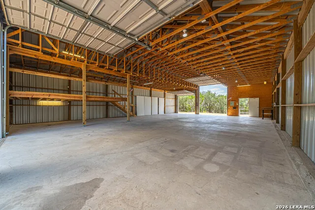 1270 HERITAGE HL Canyon Lake, TX 78133
