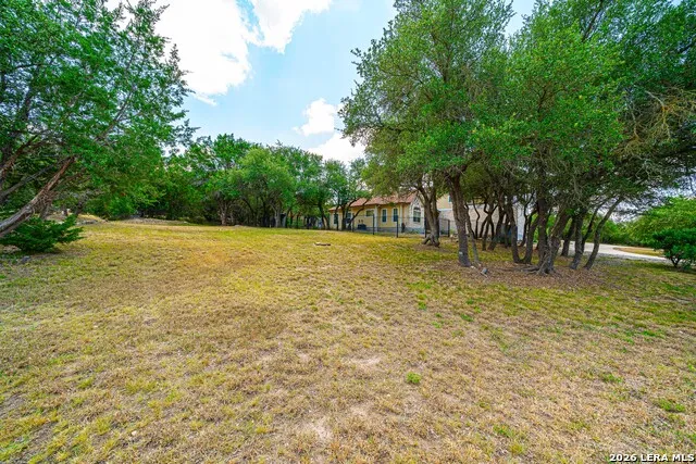 1270 HERITAGE HL Canyon Lake, TX 78133