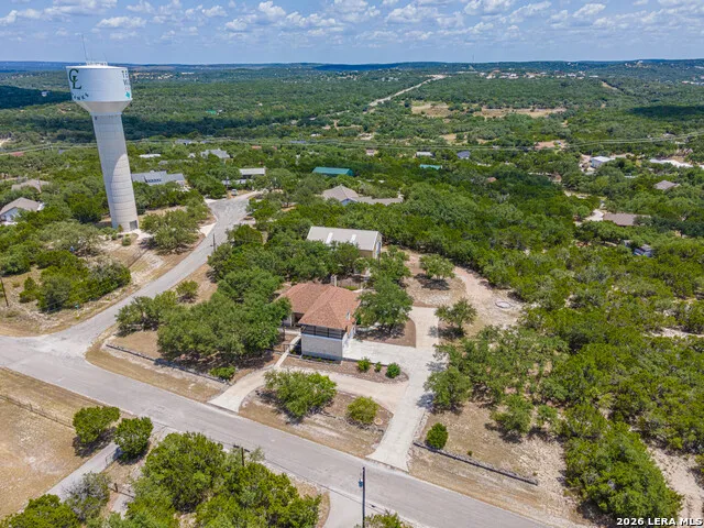 1270 HERITAGE HL Canyon Lake, TX 78133