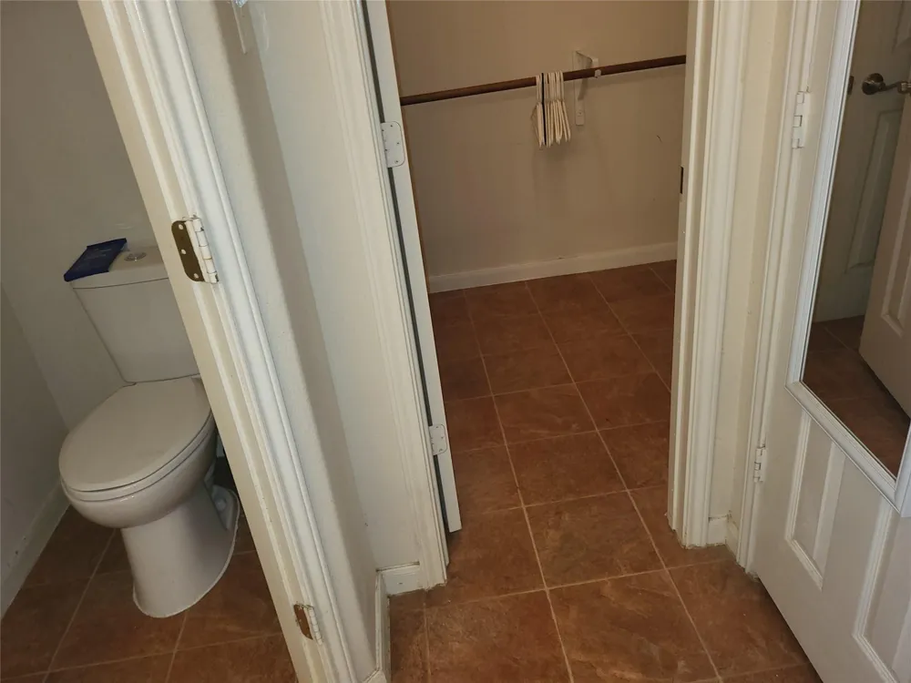 3214 Lone Trail Drive NW Texas City, TX 77591