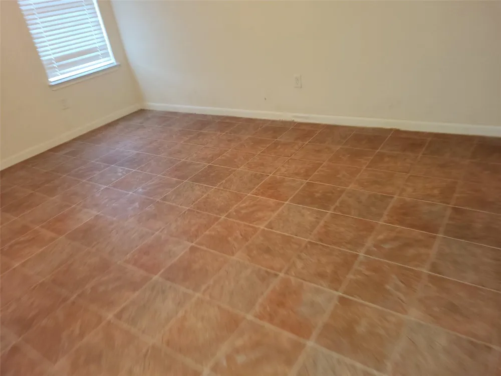 3214 Lone Trail Drive NW Texas City, TX 77591
