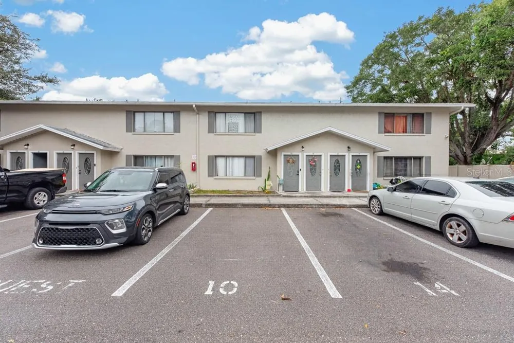 1409 ALPINE ROAD #10 Clearwater, FL 33755