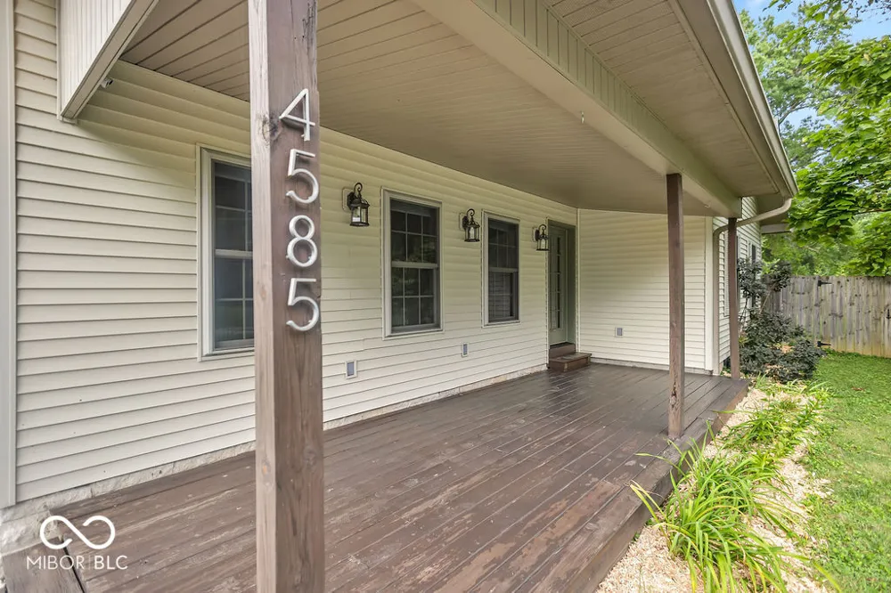 4585 E Robinson Road Bloomington, IN 47408