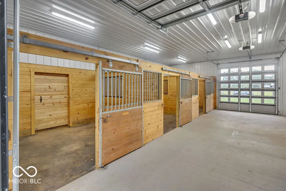 4585 E Robinson Road Bloomington, IN 47408