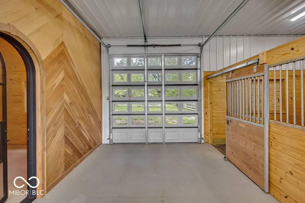 4585 E Robinson Road Bloomington, IN 47408